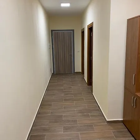 Parco vacanze Nertil First Floor Golem (Tirana)